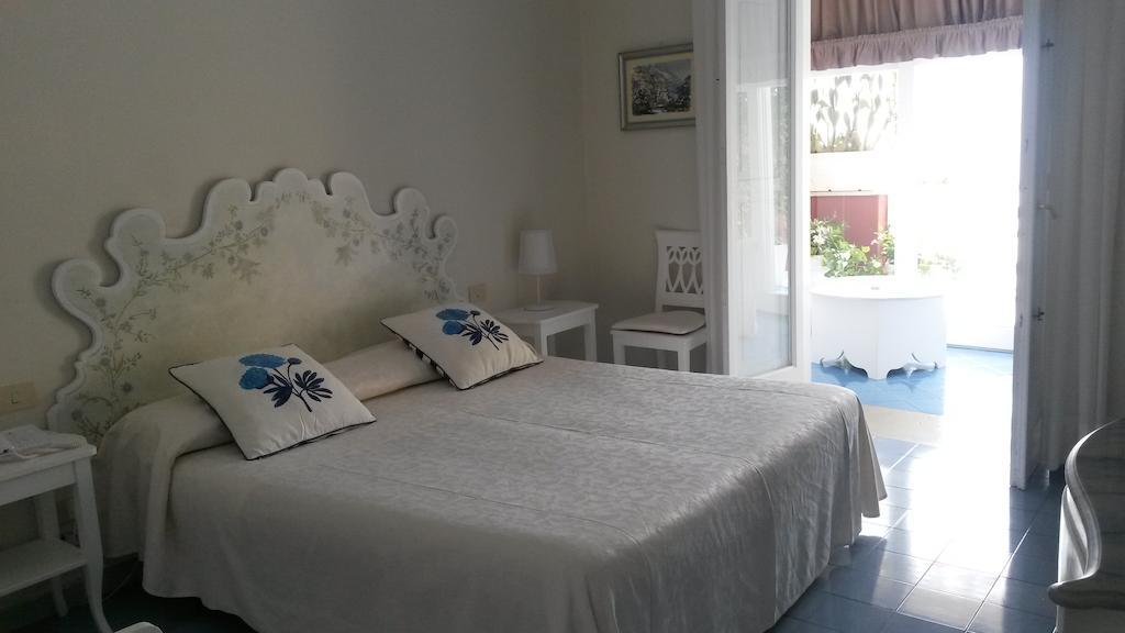 Villa La Tartana Positano Cameră foto