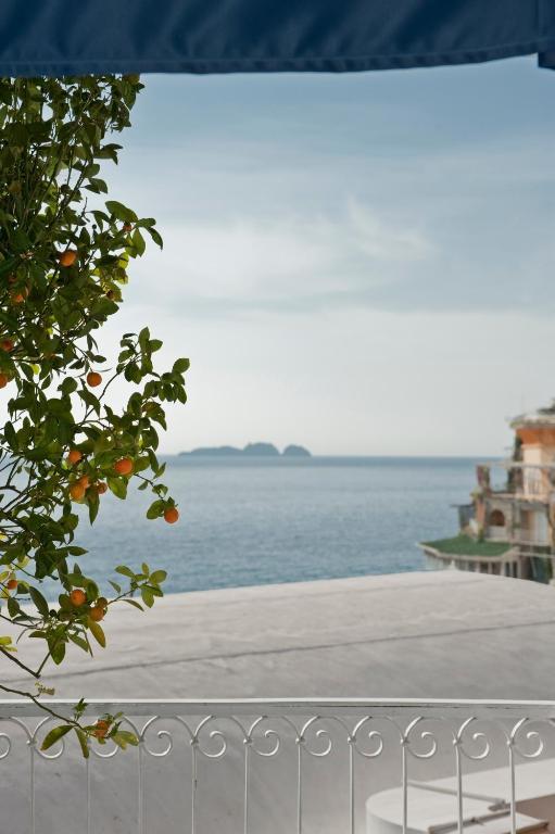 Villa La Tartana Positano Exterior foto